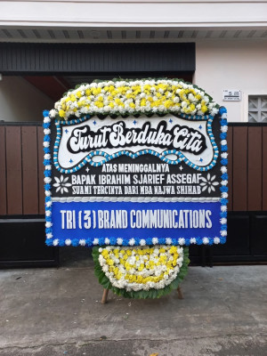 Papan Bunga Duka di Bacan